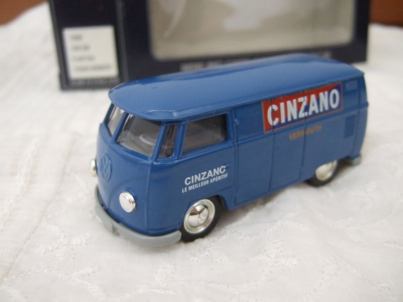 画像1: 【イギリス】Vanguards　ミニカー　ＶＷバン　CINZANO
