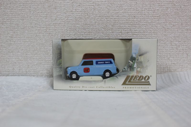 画像: 【イギリス】Lledo　ミニカー　ミニバン　Corgi Toys ロゴ