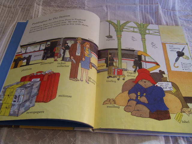 画像: 【イギリス】Paddington First word book